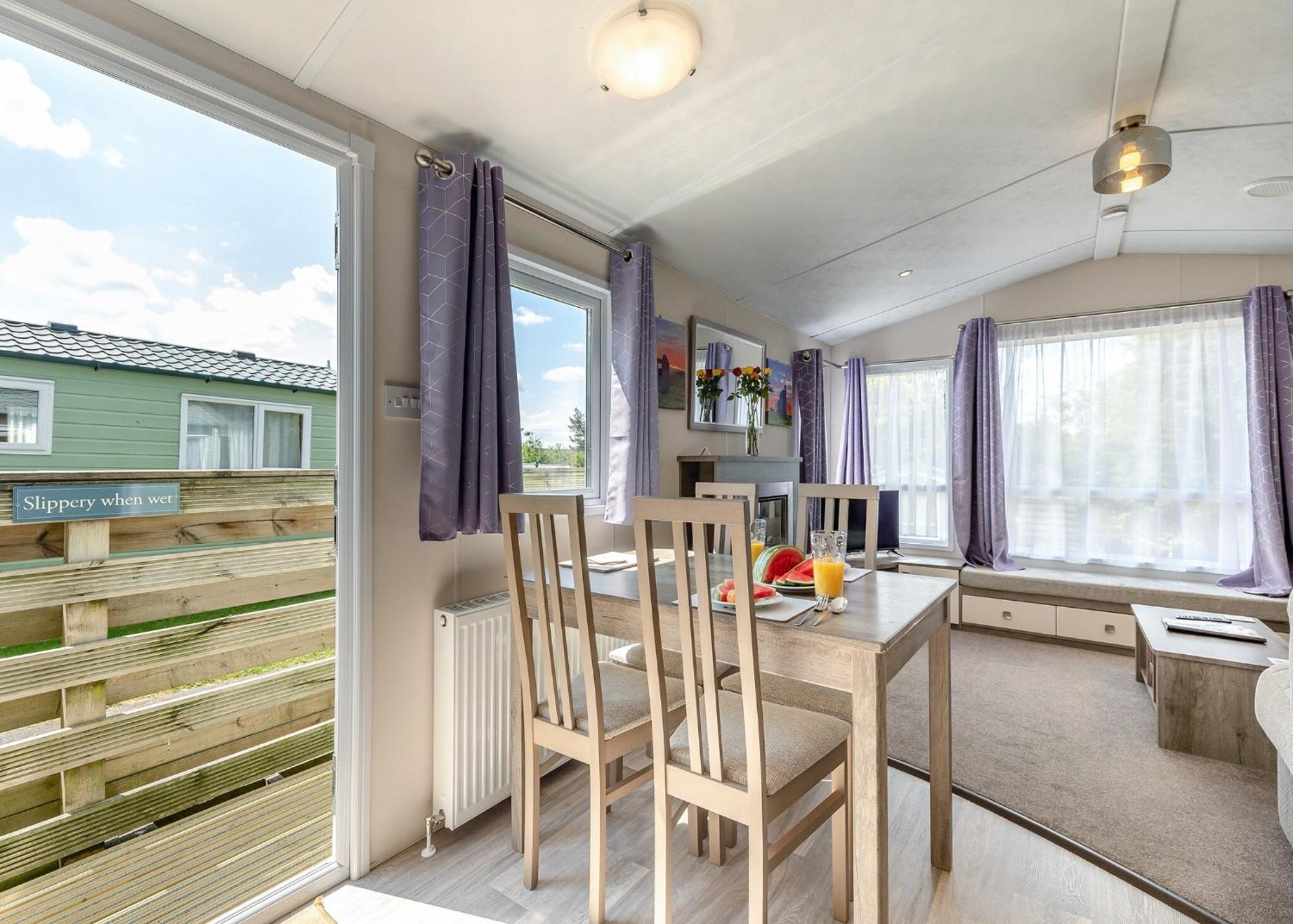 Longnor Wood Holiday Park Exterior foto